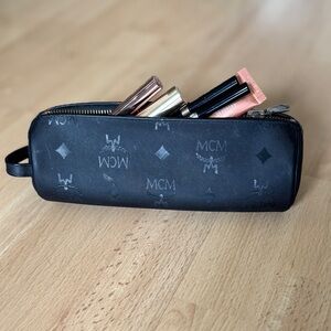 MCM - VINTAGE - Visetos Black Pencil Pen Makeup Zip Cover Cylinder Case